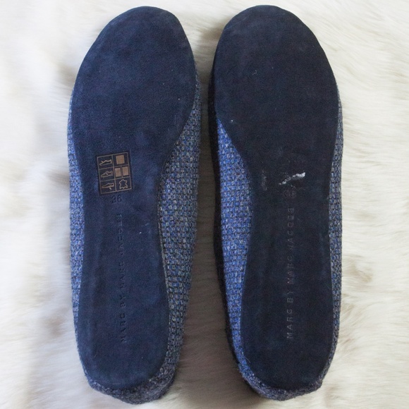 Marc by Marc Jacobs Sherpa Lined Mouse Slippers - Picture 8 of 8